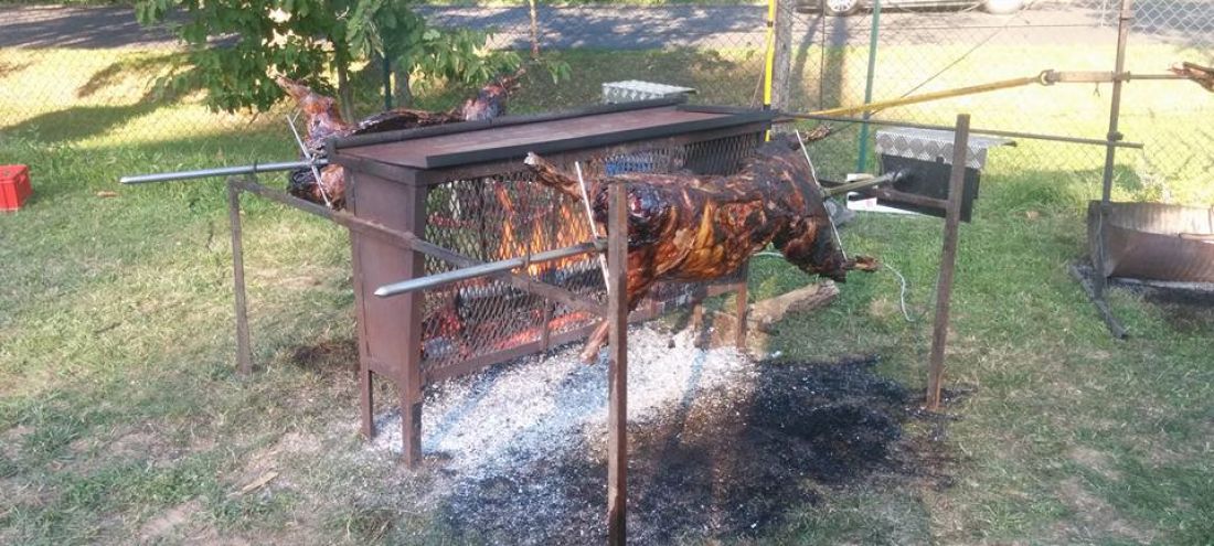 Sanglier à la Broche - Vente à emporter